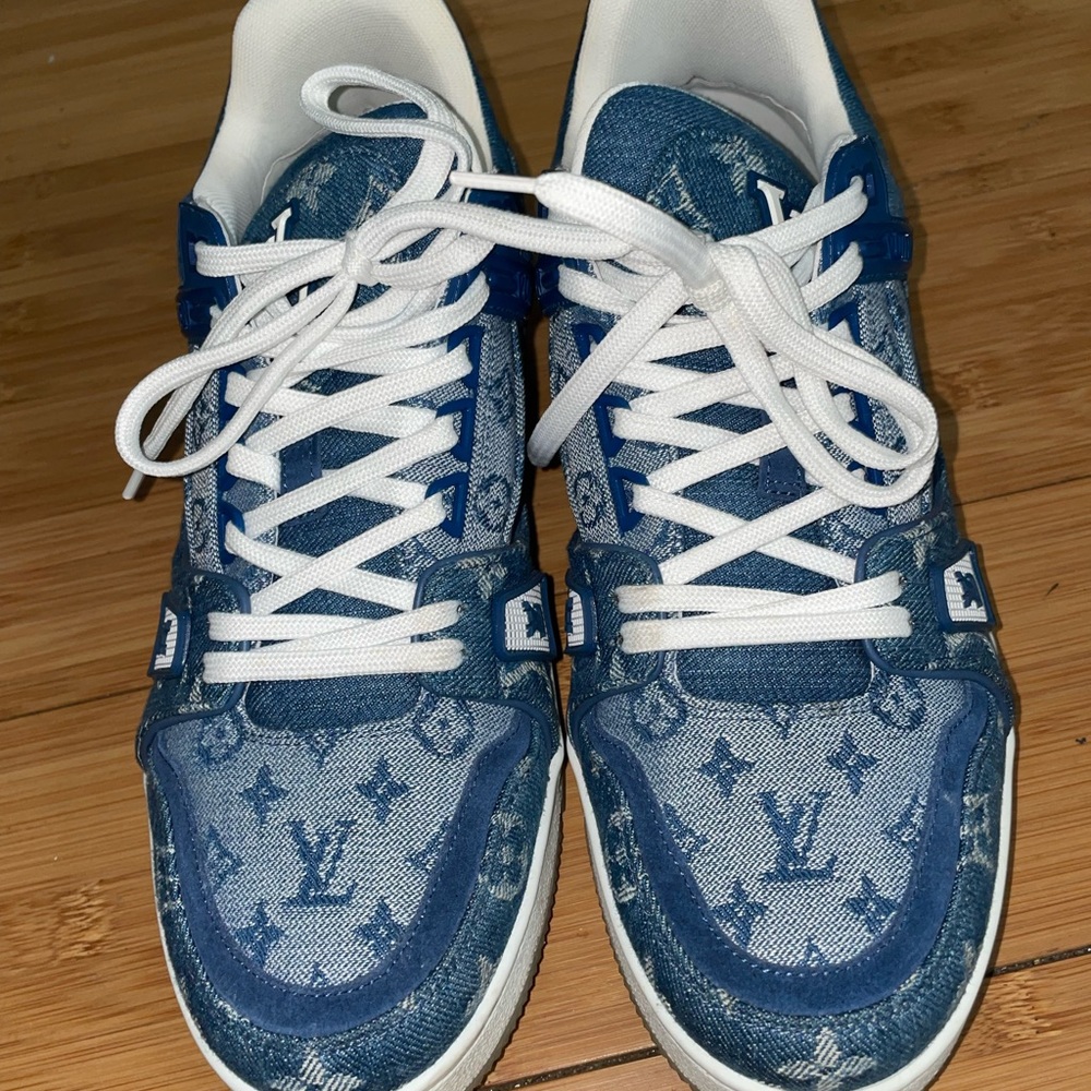 LV sneakers denim